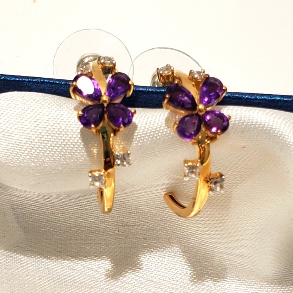 African Amethyst Butterfly Open Hoop Pierced Earrings in Vermeil Yellow Gold